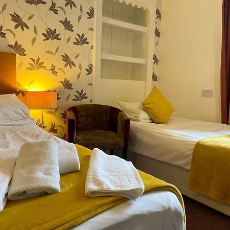 The Speyside Hotel And Restaurant Grantown-on-Spey Extérieur photo