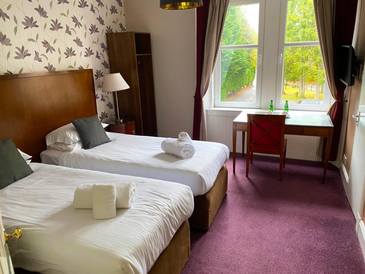 The Speyside Hotel And Restaurant Grantown-on-Spey Extérieur photo