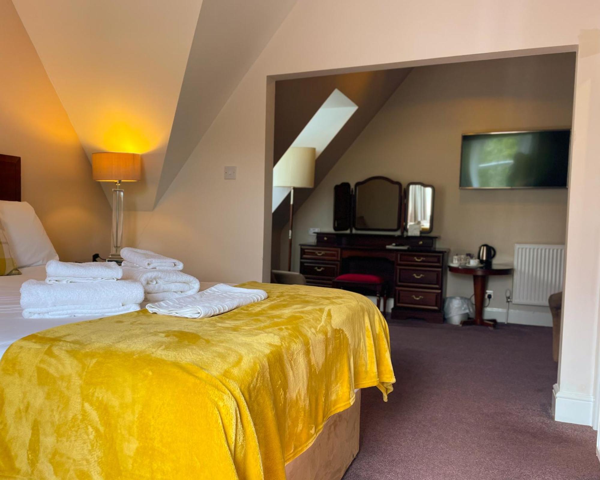 The Speyside Hotel And Restaurant Grantown-on-Spey Extérieur photo