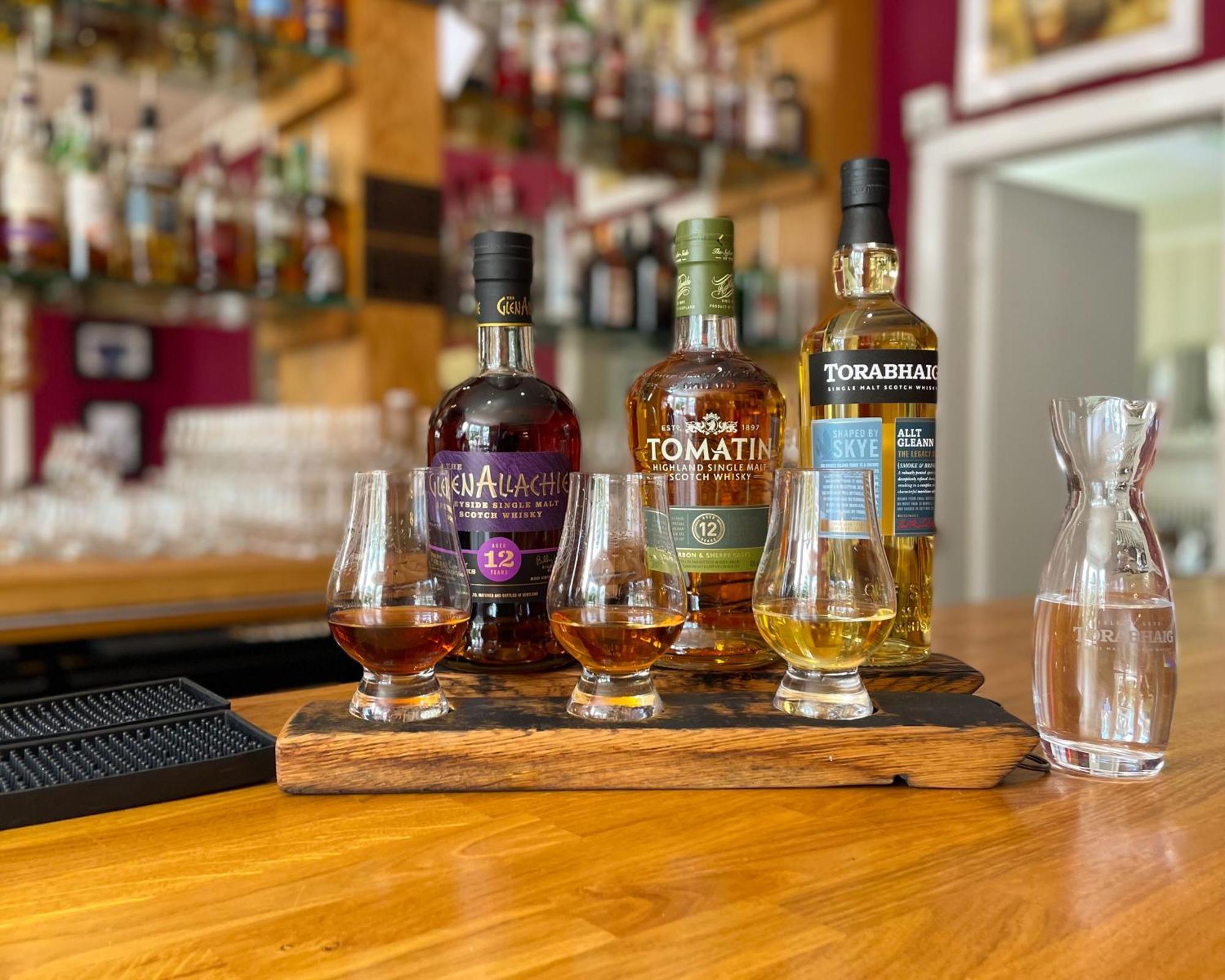 The Speyside Hotel And Restaurant Grantown-on-Spey Extérieur photo