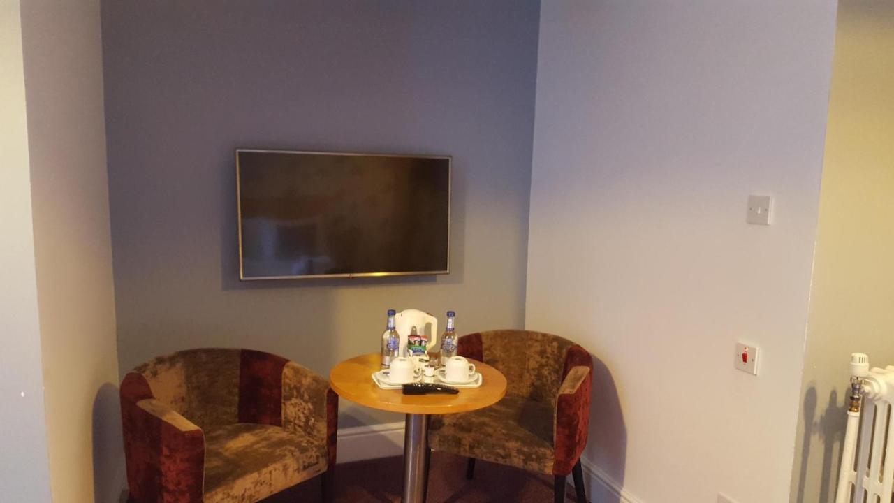 The Speyside Hotel And Restaurant Grantown-on-Spey Extérieur photo